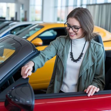Ce trebuie să știi despre limitele de kilometri la închirierile auto în Cluj?