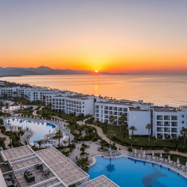 Susesi Luxury Resort sau Calista Luxury Resort: care oferă cea mai bună gastronomie à la carte?
