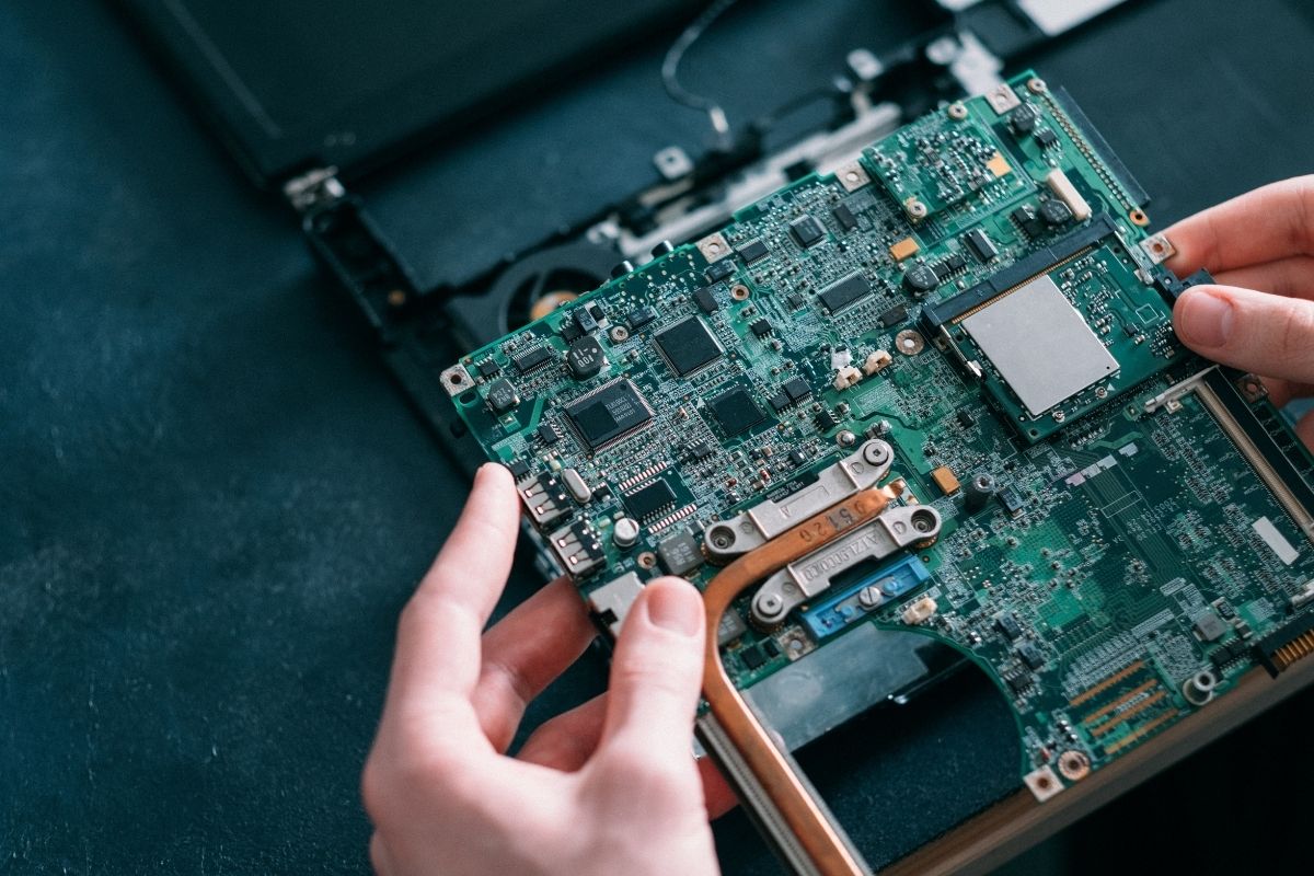 reparatii calculatoare