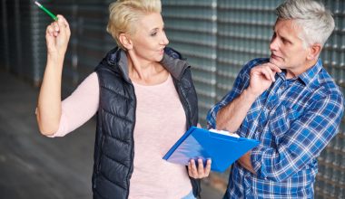 Întrebarea pe care merită s-o pui când vizitezi un camin de batrani