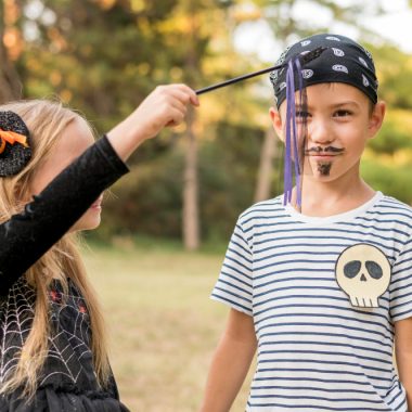 Ce tip de topogan se potrivește pentru petreceri tematice: pirați, junglă, spațiu